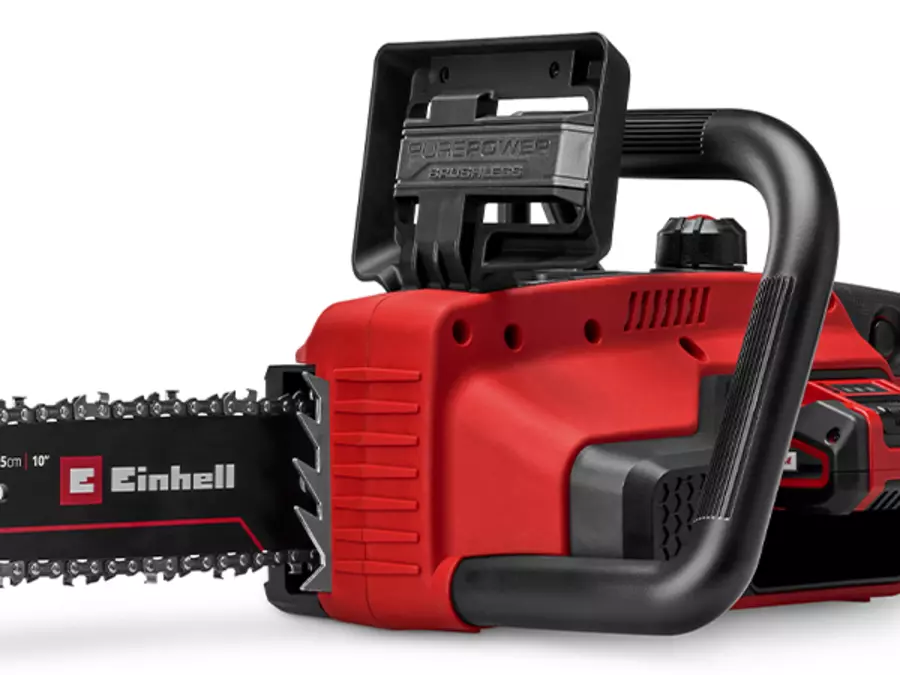 Аккумуляторная цепная пила Einhell GE-LC 18/25 Li BL с видимым металлическим упором на белом фоне.