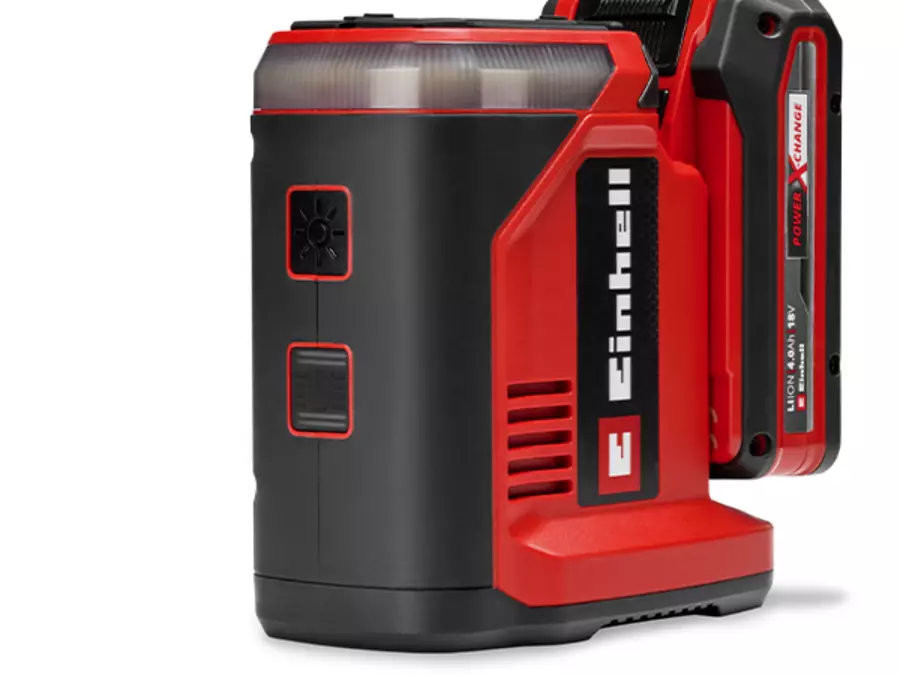 Вид сбоку аккумуляторной электростанции Einhell TE-ES 18/150/1 Li-C-Solo в черном и красном цвете.