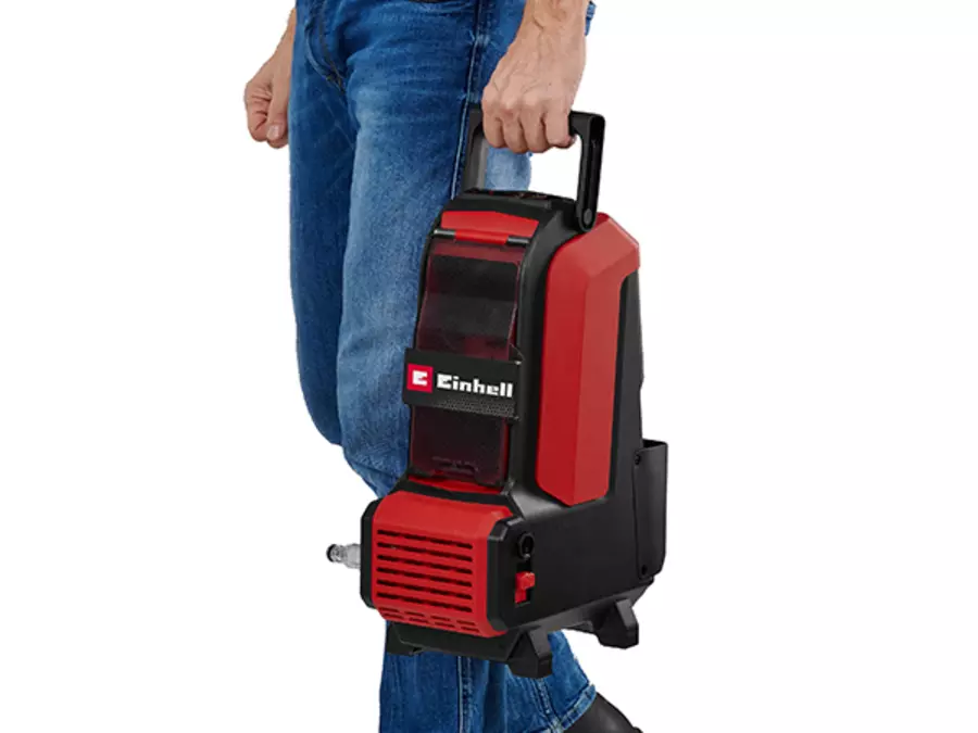 Бездротову мийку високого тиску Einhell HYPRESSO 36/105 можна переносити однією рукою за допомогою практичної ручки для перенесення.